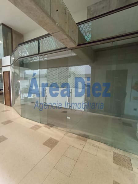 Local en Arriendo en Centro